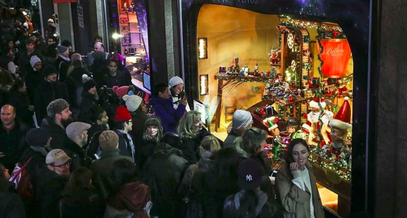 15 найбільш чудових і гарних різдвяних вітрин нью-йоркських магазинів всіх часів
