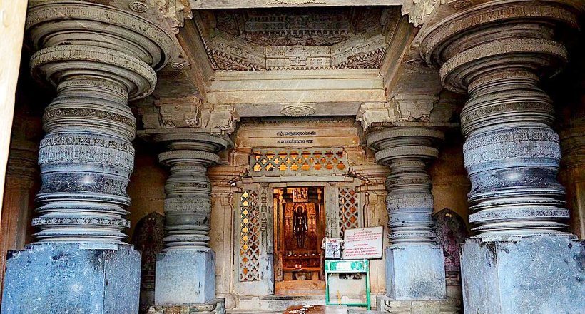 Вражаючі технології древніх предків: комплекс Шраванабелагола в Індії