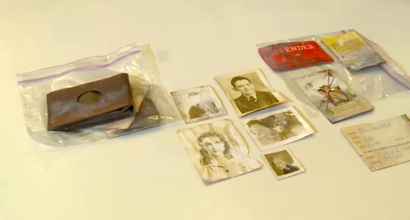 Відео: Робочі виявили гаманець, якому 71 рік, і вирішили знайти його власника
