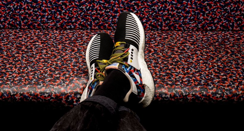 Компанія Adidas випустила кросівки, в яких вшитий проїзний метро Берліна