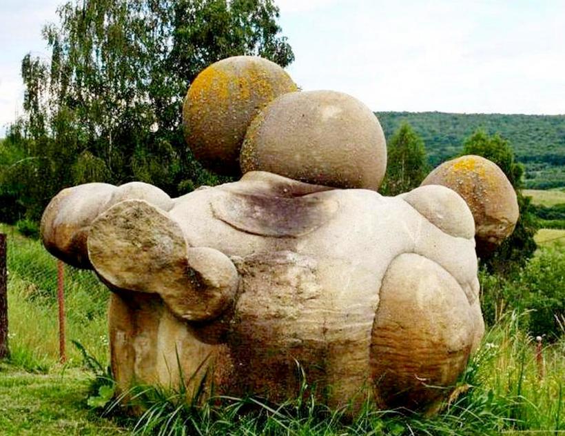 Загадкові румунські трованты: камені, які ростуть і навіть розмножуються