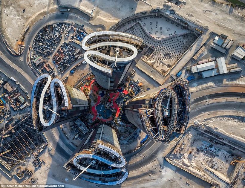 Захоплюючі знімки дронов, демонструють неймовірну архітектуру Дубая
