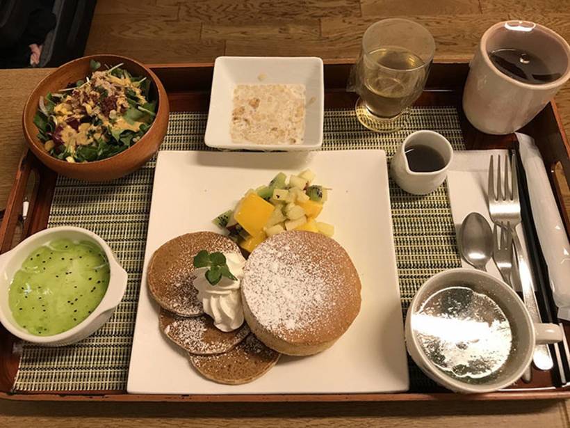 Жінка показала неймовірні фото їжі, якою годують в японських лікарнях