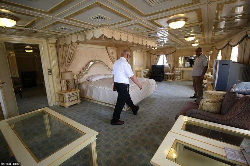 Відпочинок в стилі диктатора: з яхти Саддама Хусейна зробили готель