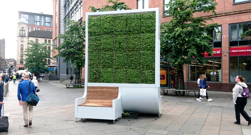 У Лондоні встановили лавки, які очищають повітря і замінюють 275 дерев