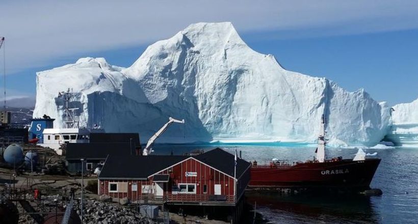 Відео: Як айсберг погрожував селі в Гренландії потопом