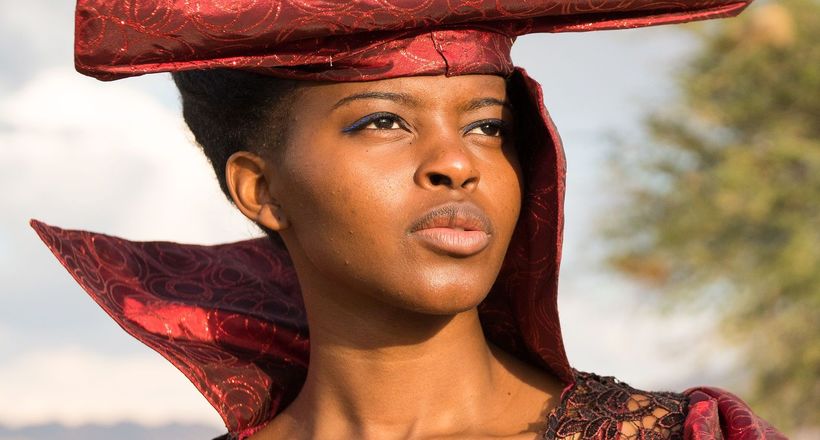 Африканські модниці: чому вигляд жінок гереро так відрізняється від сусідніх народів