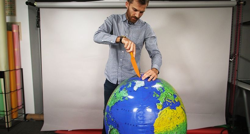 Відео: Чому всі карти світу невірні