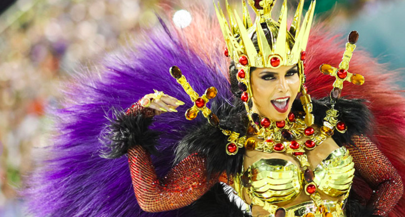 25 найяскравіших кадрів з карнавалу в Ріо-де-Жанейро 