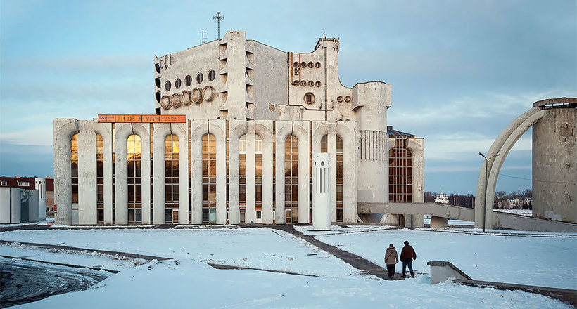 «Новгородський космічний корабель»: брутальна краса театру ім. Достоєвського 