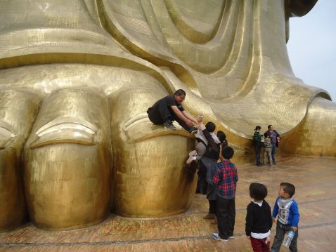 Найвища статуя в світі