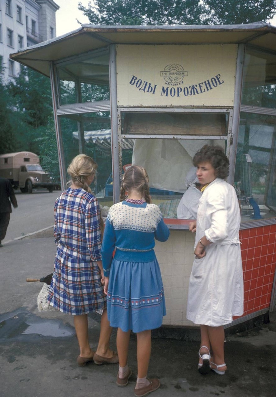 Блог - 20 цікавих фотографій про те, як жили москвичі в 1959 році 20 цікавих фотографій про те, як жили москвичі в 1959 році