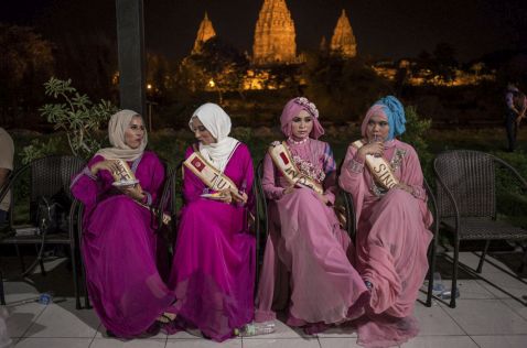 21 цікавий знімок про те, як проводять конкурс краси серед мусульманок