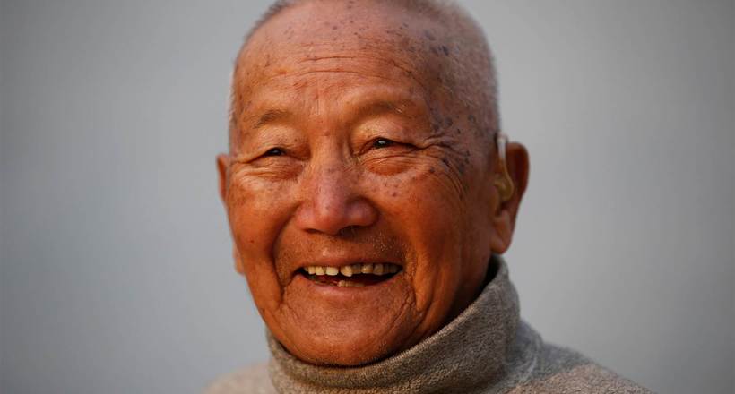 85-річний альпініст помер на схилах Евересту, намагаючись підкорити вершину світу