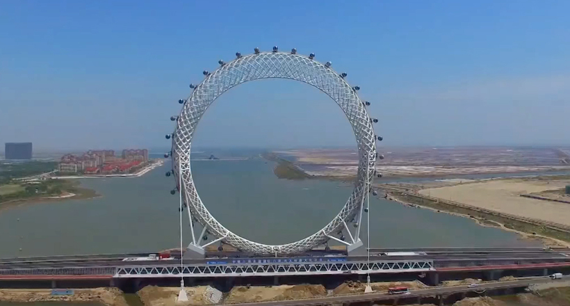 Диво інженерії: у Китаї відкрили колесо огляду без єдиної спиці