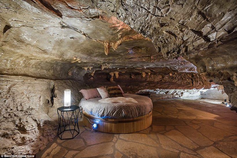 Дев'ять незвичайних готелів, які знаходяться в печерах