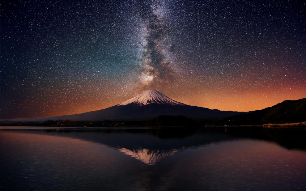 20 дивовижних знімків таємничої і незвичайною Японії
