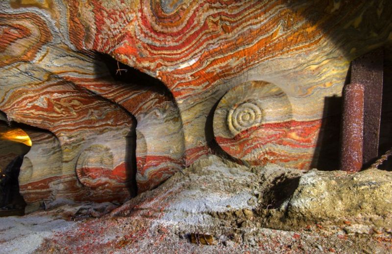 13 незвичайних знімків печер недалеко від Єкатеринбурга