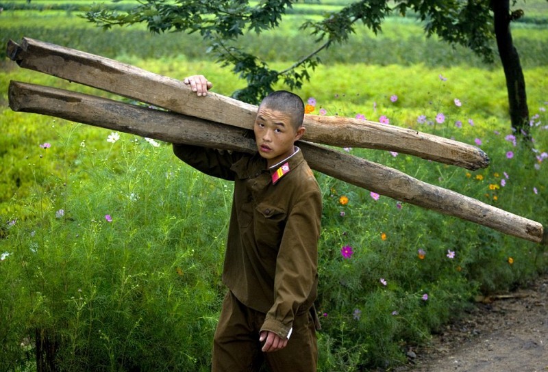 25 страхітливих заборонених знімків Північної Кореї