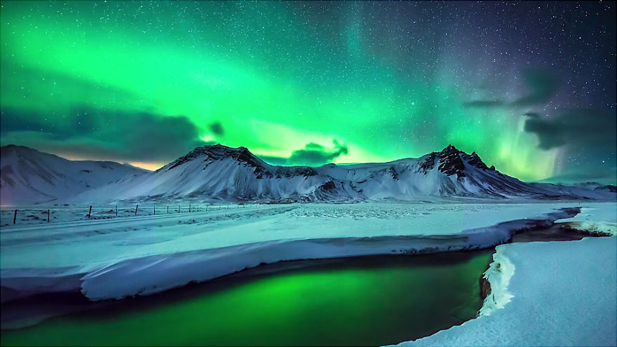 12 неземних знімків північного сяйва над Гренландією та Ісландією