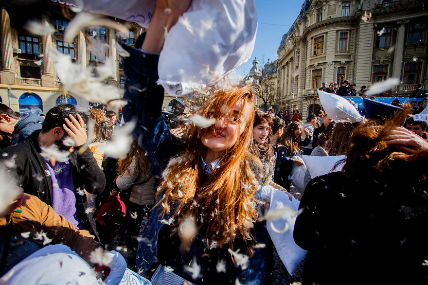 Міжнародний день битви подушками в Бухаресті