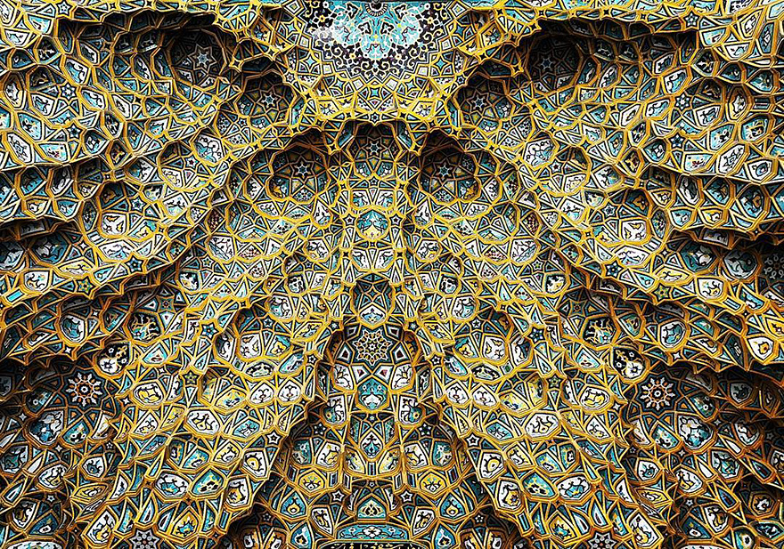 17 знімків стель іранських мечетей гіпнотичною краси