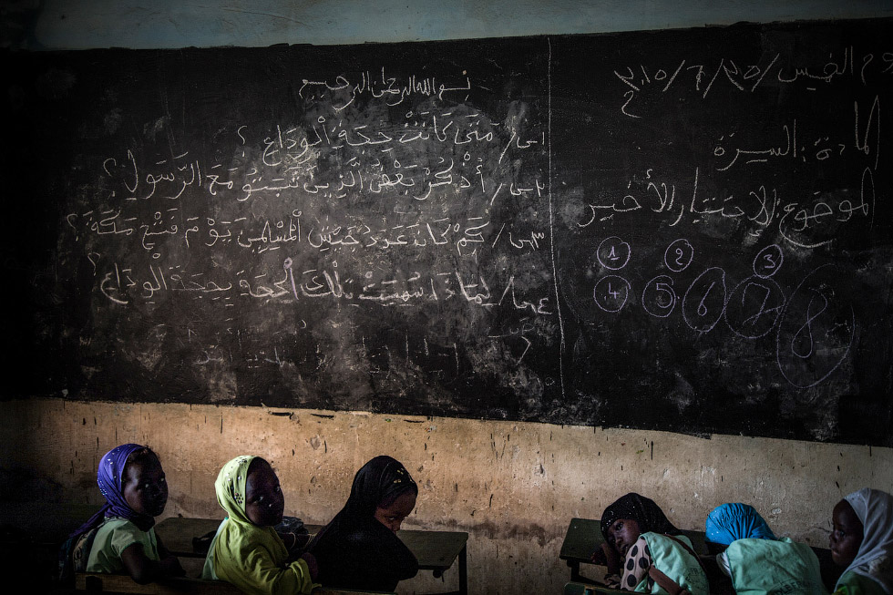 18 приголомшливих знімків з життя школярів Сенегалу