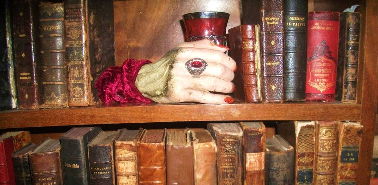 Хеллоуїн: перший в світі Музей вампірів