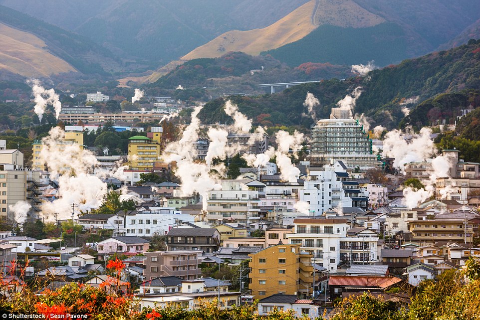 Японський місто на вулкані — шеол, де люди живуть, наче в раю