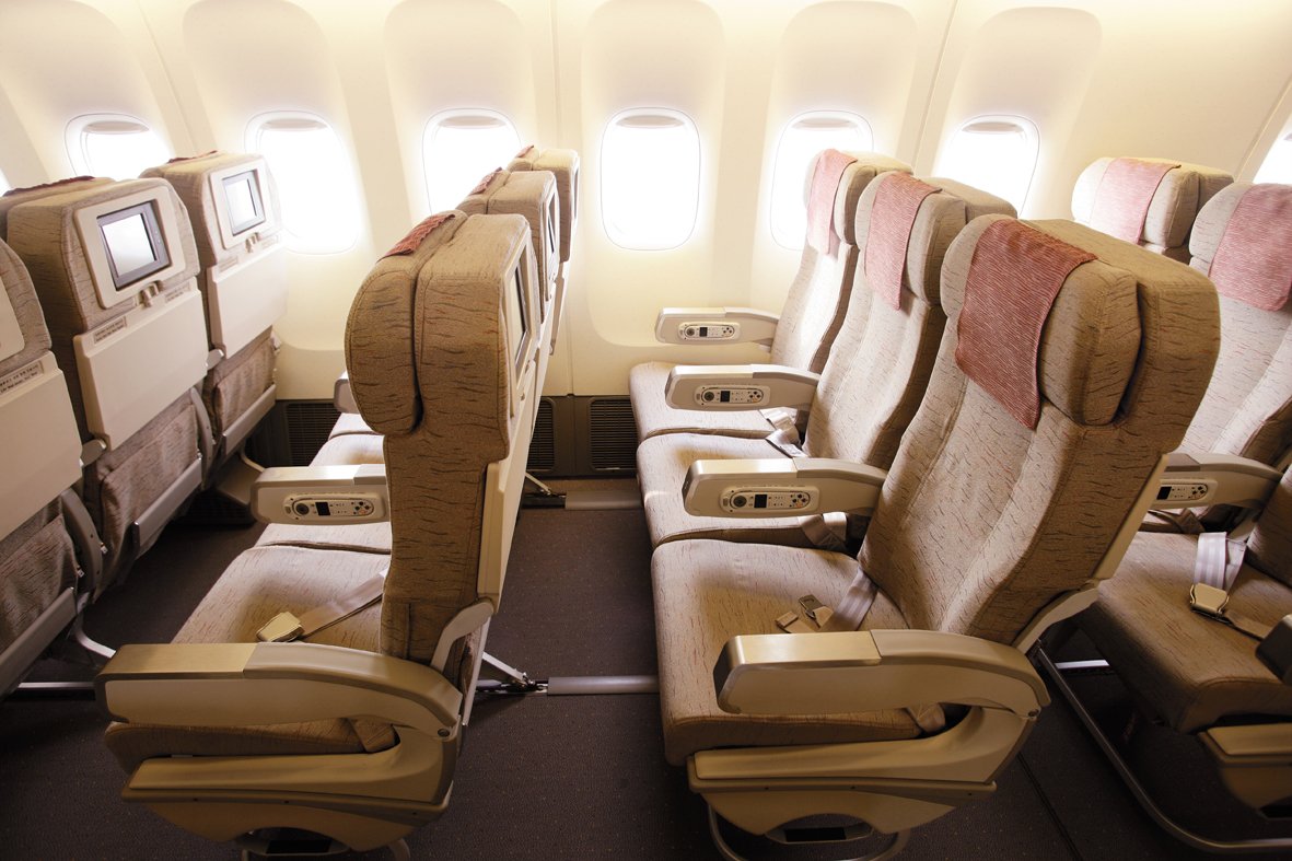 10 авіакомпаній з самими крутими сидіннями в економкласі