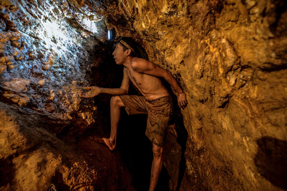 20 знімків з незаконних золотих шахт у Венесуелі, які наводять жах