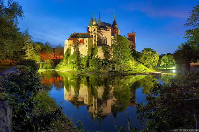 10 найдивовижніших замків зі всього світу. Частина 2